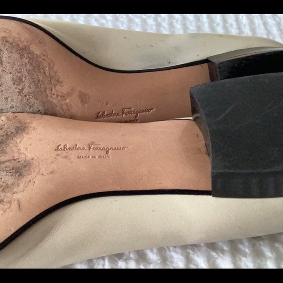 SALVATORE FERRAGAMO~9AA Spectator flat~ - Picture 12 of 13